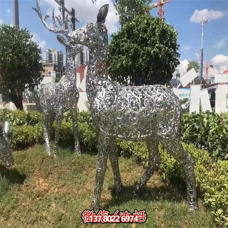 LED梅花鹿雕塑照明，景觀照明設(shè)計體驗