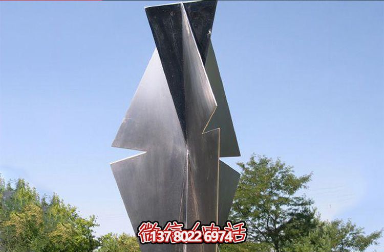不銹鋼雕塑景觀，點(diǎn)綴學(xué)校、公園環(huán)境
