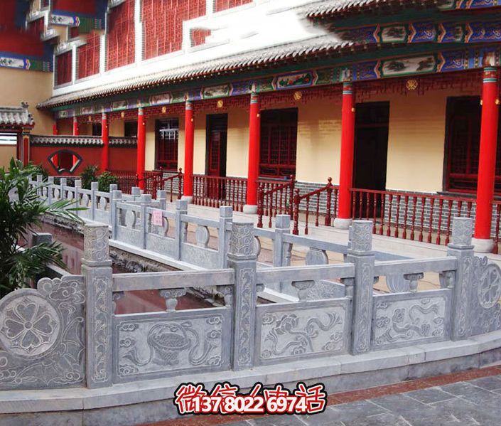 游覽大理，感受古老石欄桿的魅力