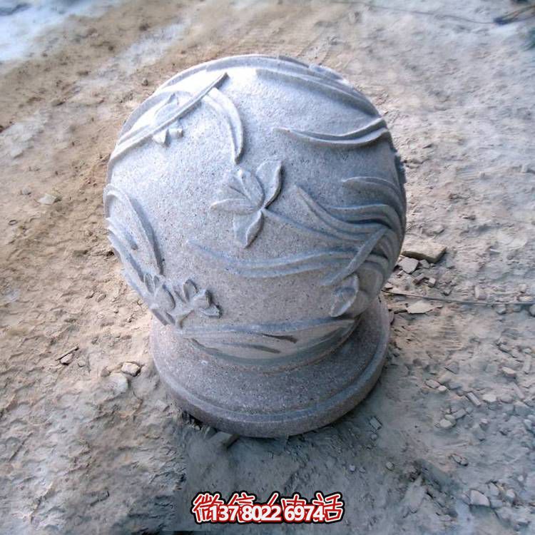 大理石浮雕雕塑，給公園景觀增添美感