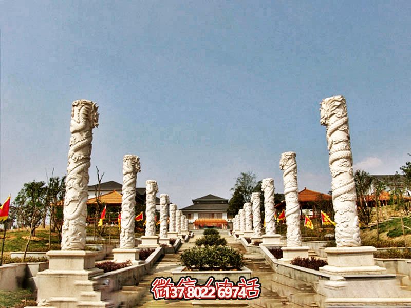 傳統(tǒng)工藝石雕龍柱，傳承古老文化