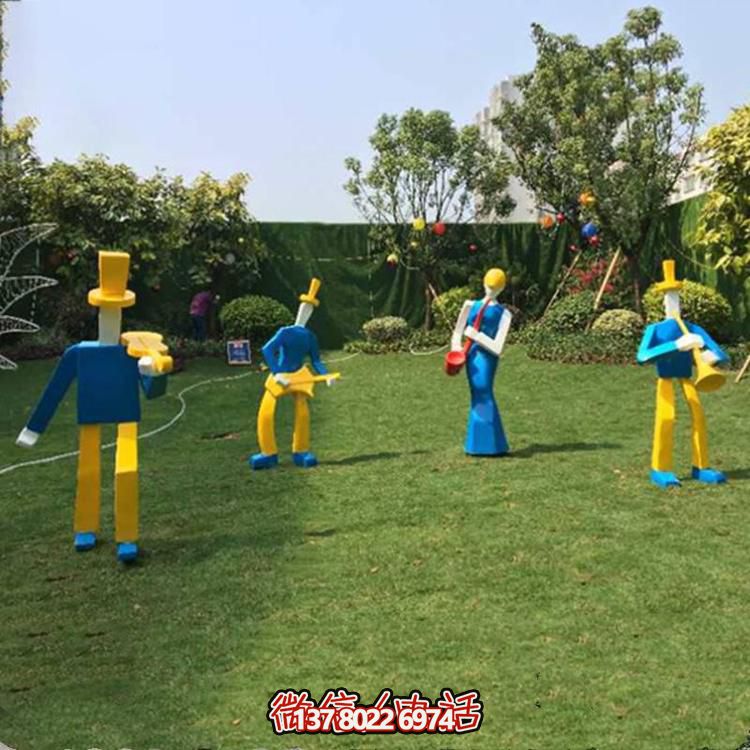 多功能玻璃鋼雕塑，以幾何抽象形態(tài)演奏樂(lè)器與人物