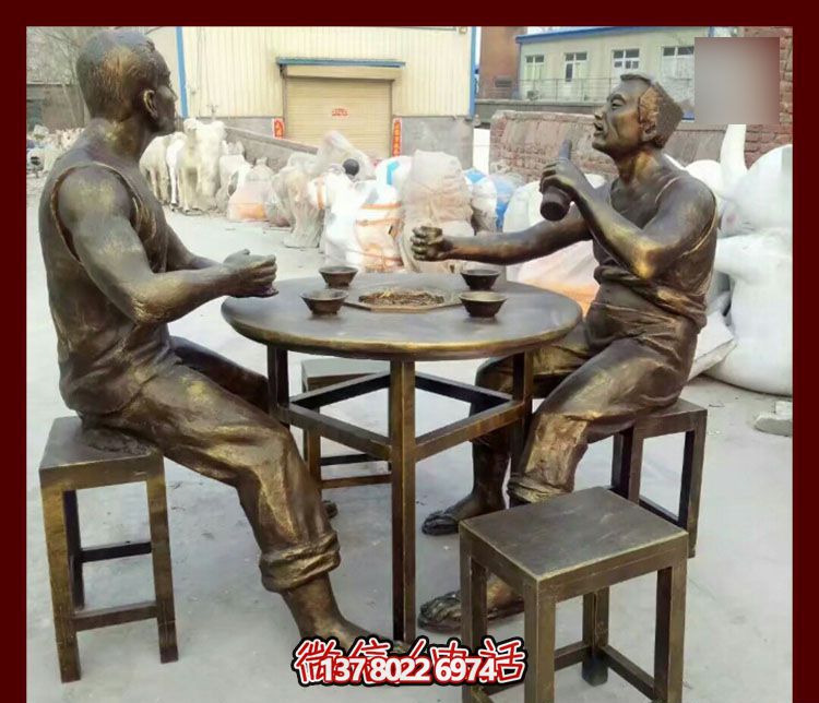 傳承文化，融入雕塑，銅雕人物給你一個(gè)古典的庭院別墅