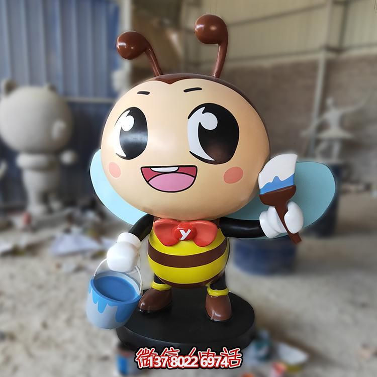 蜜蜂玻璃鋼雕塑，為你的戶外園林景觀增添卡通風(fēng)采