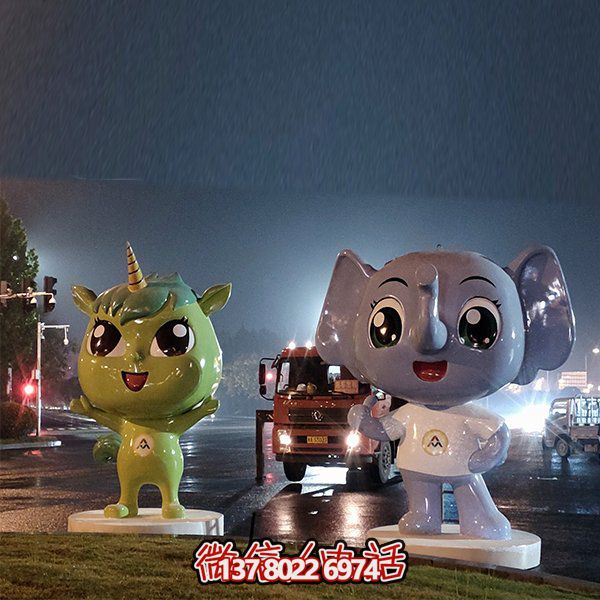 玻璃鋼吉祥物雕塑，為廣場和草地添彩