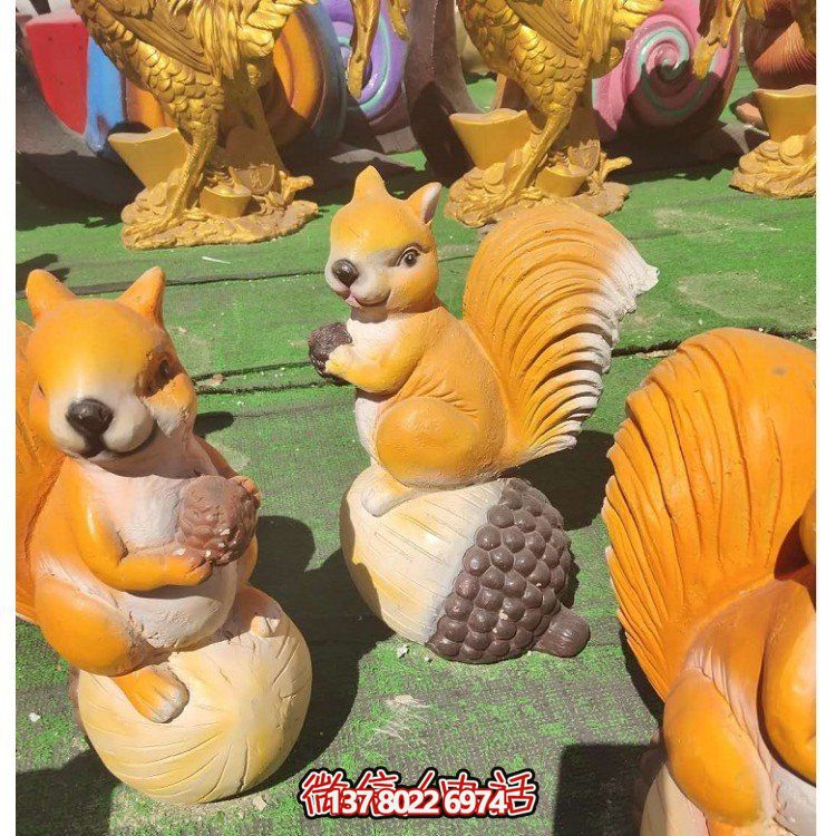 集游樂、景觀、動物園于一體的玻璃鋼仿真卡通動物游樂場