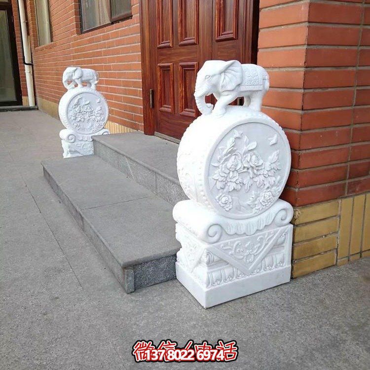 浪漫經(jīng)典，精致雕刻吉祥小象抱鼓石