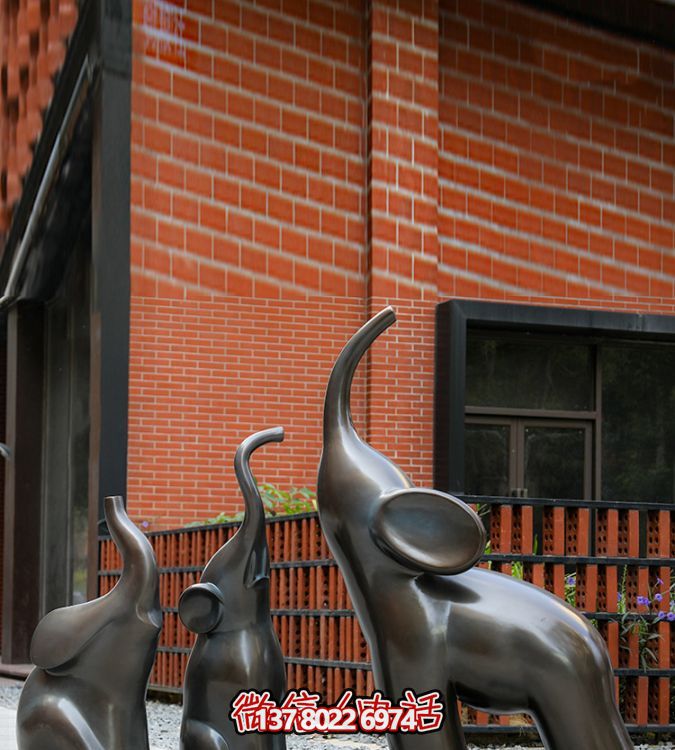 高端玻璃鋼擺件仿銅抽象大象，給你帶來(lái)美好生活