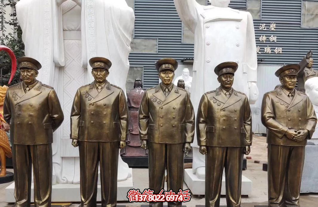 仿銅偉人元帥玻璃鋼雕塑，締造景區(qū)世界十大經(jīng)典