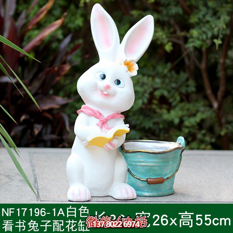 玻璃鋼兔子雕塑，為公園增色