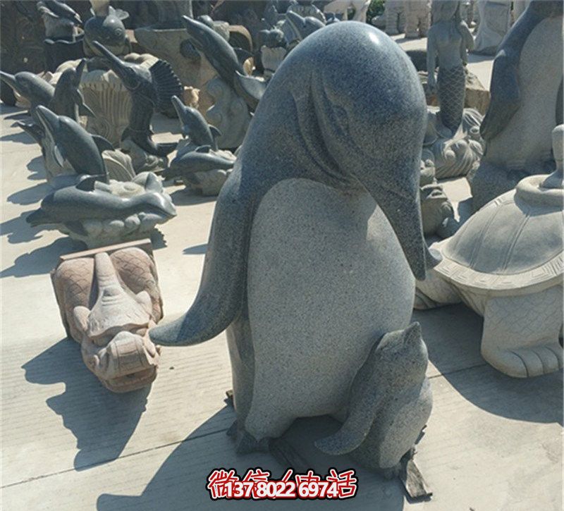 企鵝雕塑，讓公園更加精彩