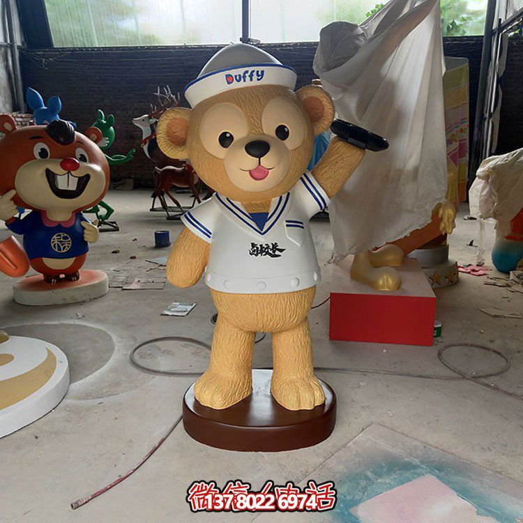 玻璃鋼卡通熊雕塑，點綴戶外園林景觀