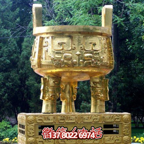 大型噴金漆鑄銅鼎，精美園林裝飾