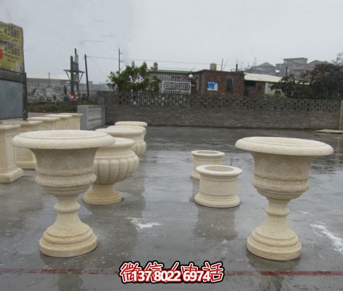 歐式石雕花盆，裝飾您的公園景觀