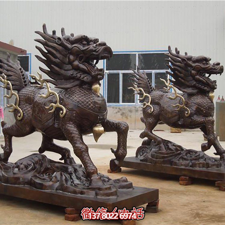 大型銅雕麒麟擺件，裝點(diǎn)庭院門(mén)口別墅