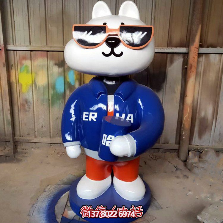 藝術(shù)玻璃鋼彩繪動物雕塑——讓商場、網(wǎng)店、紅店變身藝術(shù)館