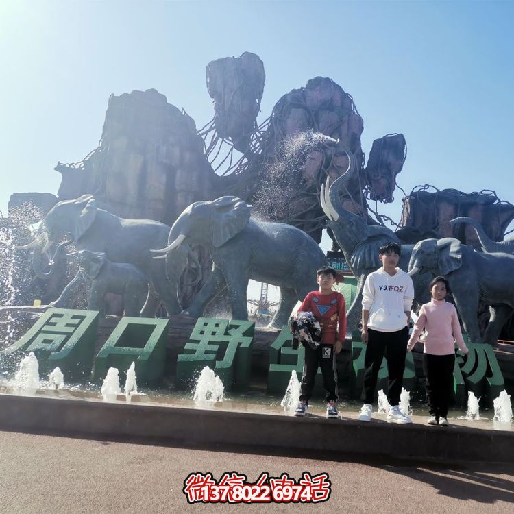 美麗的戶外玻璃鋼雕塑，引領(lǐng)景觀主題