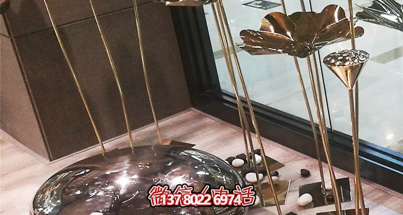 室內(nèi)裝飾蓮蓬雕塑，用不銹鋼鵝卵石點(diǎn)綴