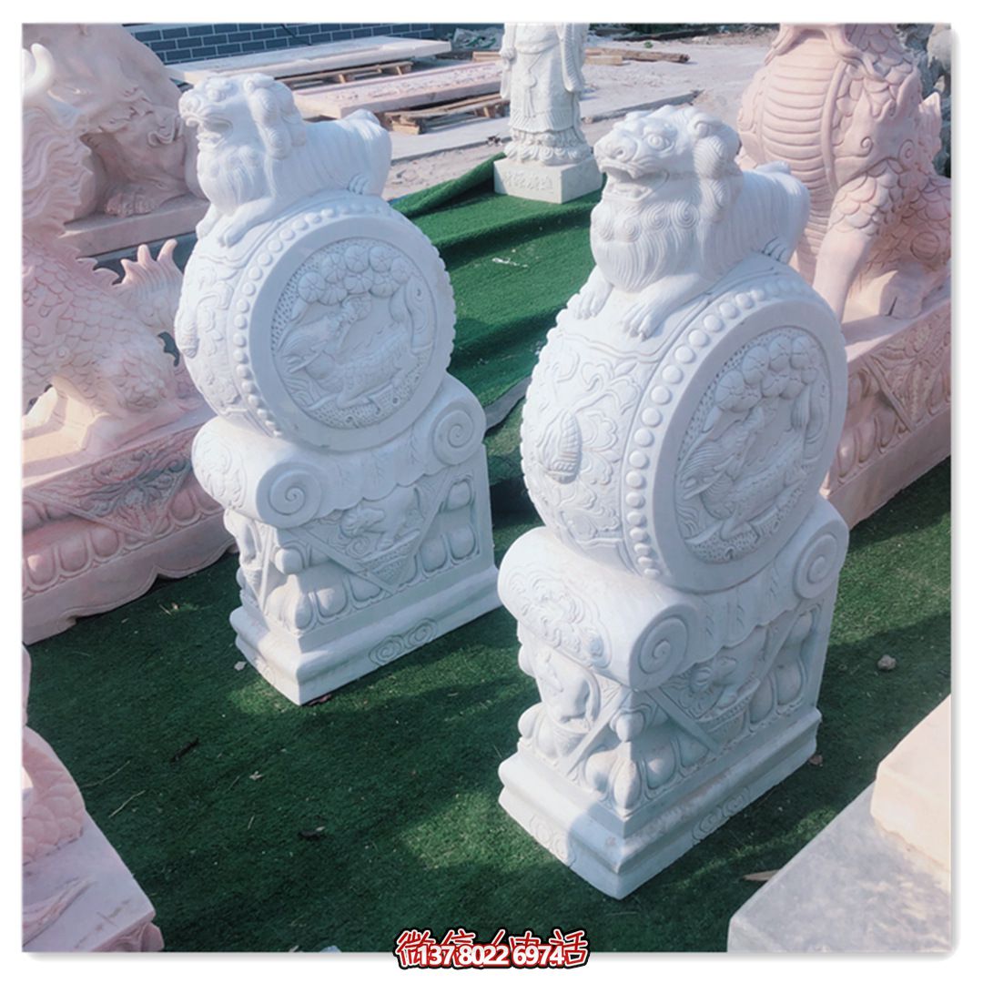 精美石雕獅子雕塑，裝點精致庭院