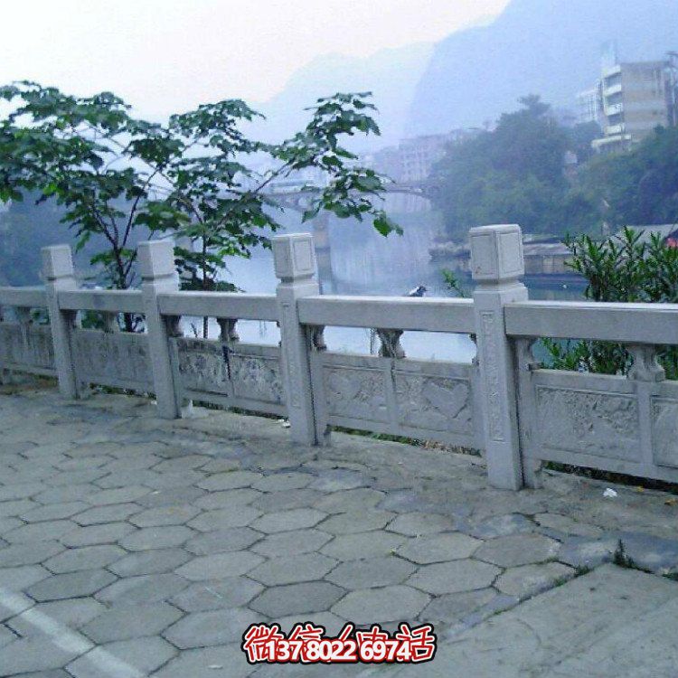 品質(zhì)精良的大理石欄桿、欄板及雕塑，締造美麗景觀