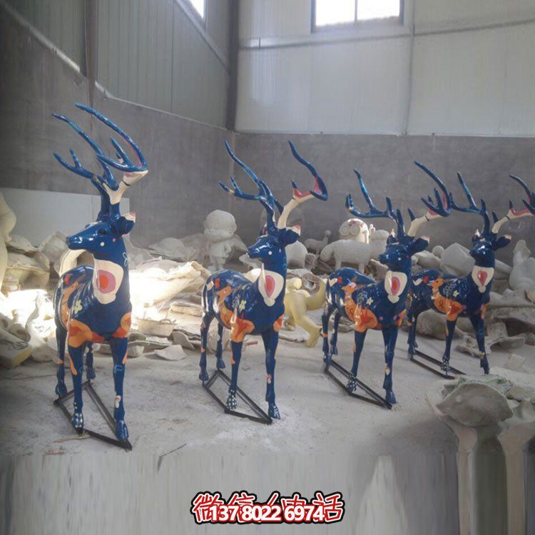 玻璃鋼梅花鹿彩繪擺件，把園林景觀裝點(diǎn)出夢(mèng)幻色彩