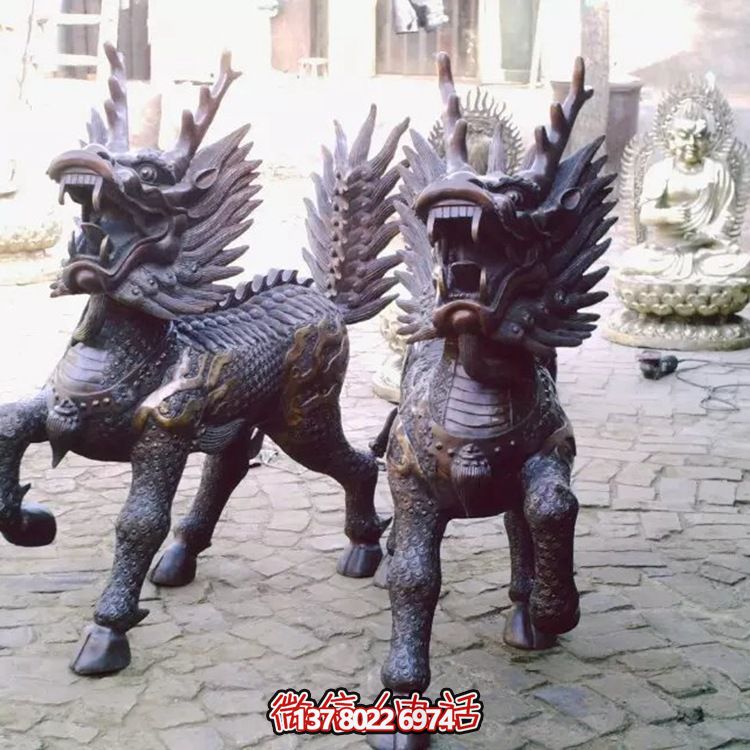 不銹鋼雕塑——精美的麒麟，奔跑、吼叫的象征