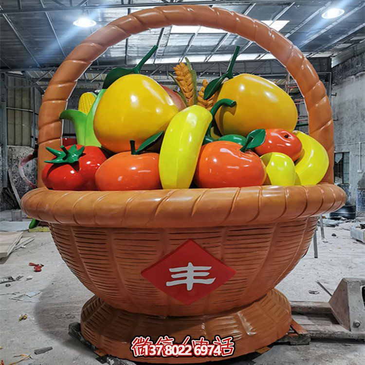 玻璃鋼制彩繪水果籃，專為戶外采摘量身打造的擺件