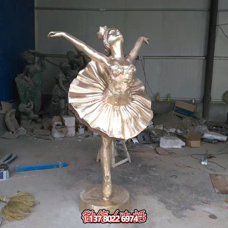 不銹鋼雕塑，給您的園林、廣場增添抽象跳舞的人物精彩！