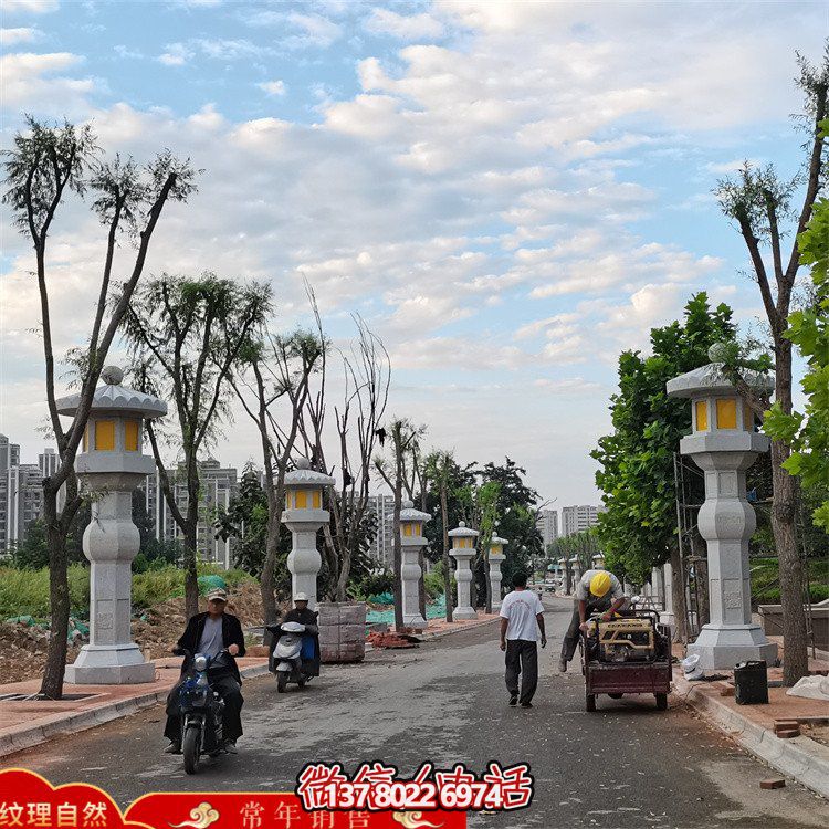 精美絕倫的大型石雕燈籠，專為園林路燈定制