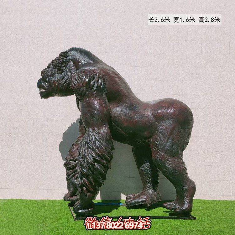 玻璃鋼仿真大猩猩動物雕塑，點綴游樂園游樂擺放