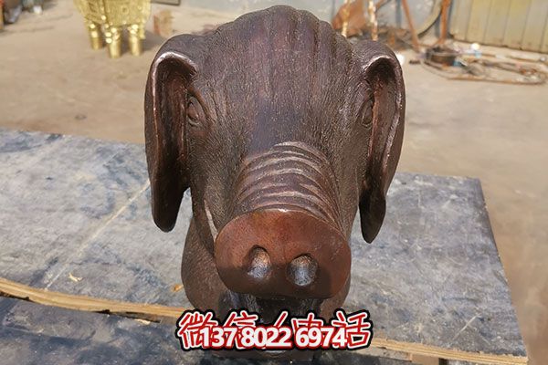 室外豬頭石雕雕塑，添加歡樂氣氛