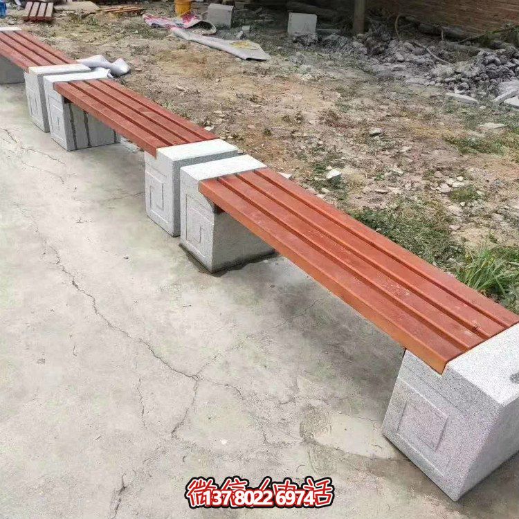 大理石仿木形石凳，點(diǎn)綴校園草坪