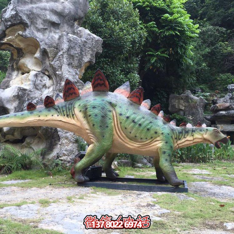 劍齒龍，玻璃鋼仿真恐龍仿生雕塑