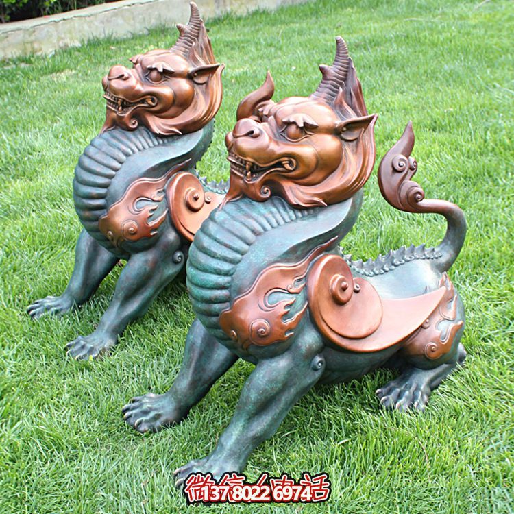 戶外草坪玻璃鋼彩繪仿真動(dòng)物貔貅雕塑 戶外草坪玻璃鋼彩繪仿真動(dòng)物貔貅雕塑