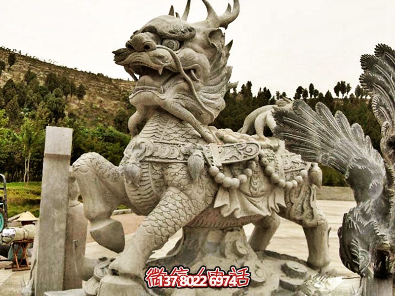 戶外廣場大型動(dòng)物景觀石雕神獸麒麟雕塑