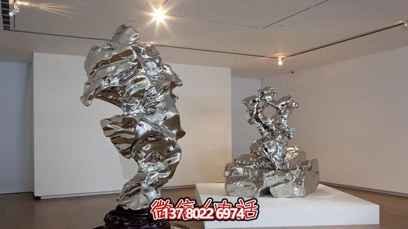 室內創(chuàng)意擺件不銹鋼鏡面抽象太湖石雕塑