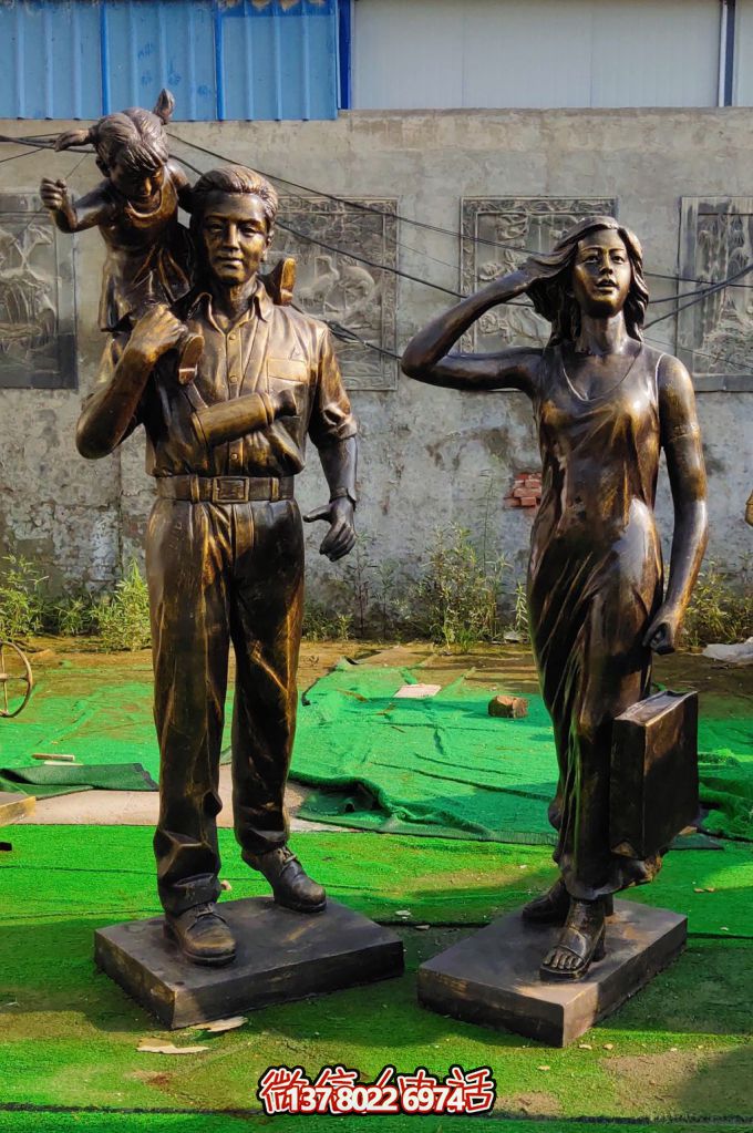 幸福的一家三口---家庭的溫馨，溫暖的回憶