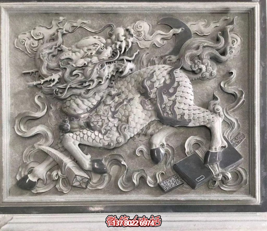 青石麒麟獻(xiàn)瑞：祥瑞滿庭，福佑千秋